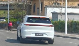 理想l6最新爆料,颠覆性设计，性能参数全面升级，豪华智能新标杆！”